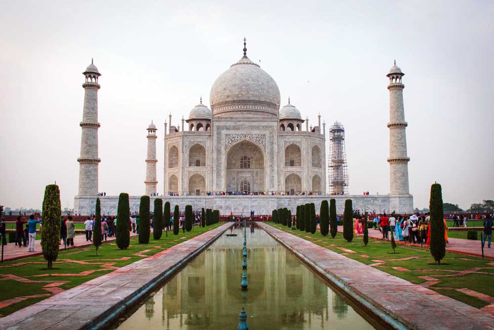 Same Day Agra by Car